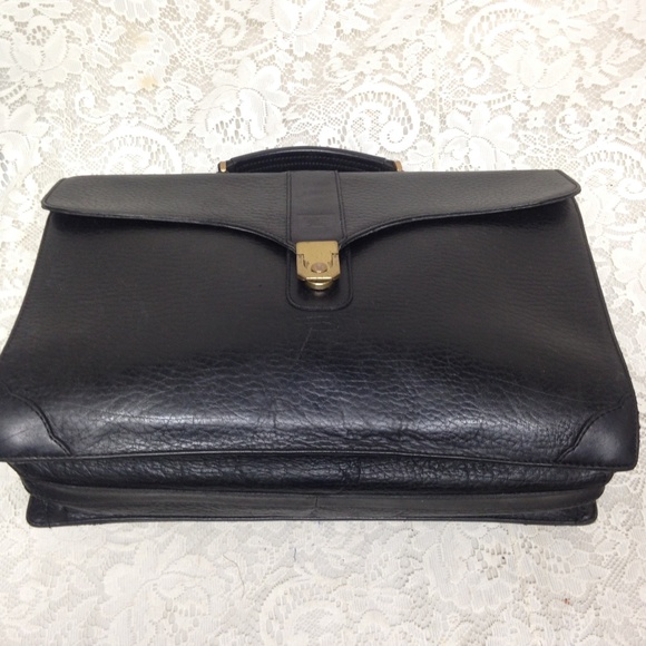 Authentic Burberrry Uni-sexBlack Leather Briefcase - Picture 5 of 8